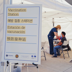 A nurse administers a COVID-19 vaccine at our pop-up clinic in Koreatown.